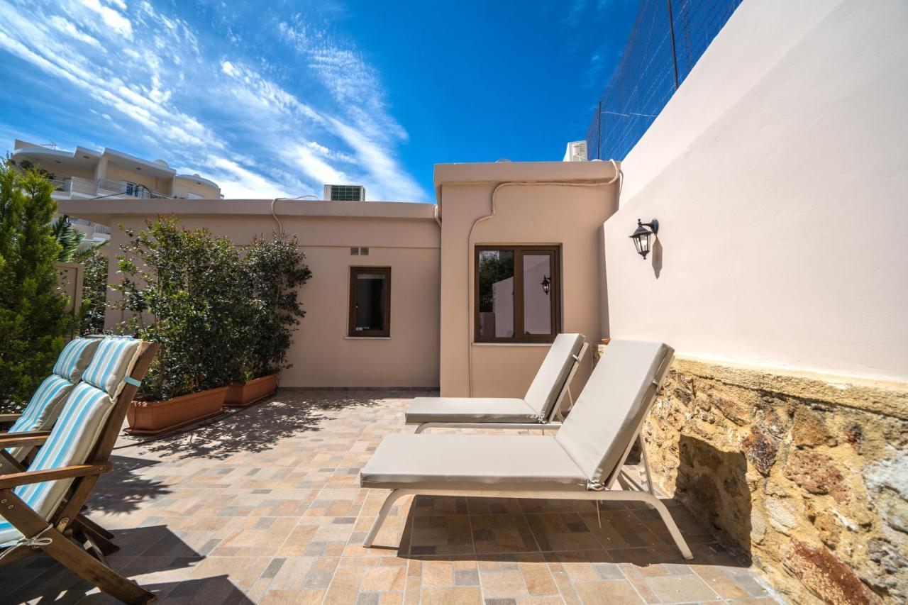 חאניה Iro City And Beach Boutique Homes מראה חיצוני תמונה