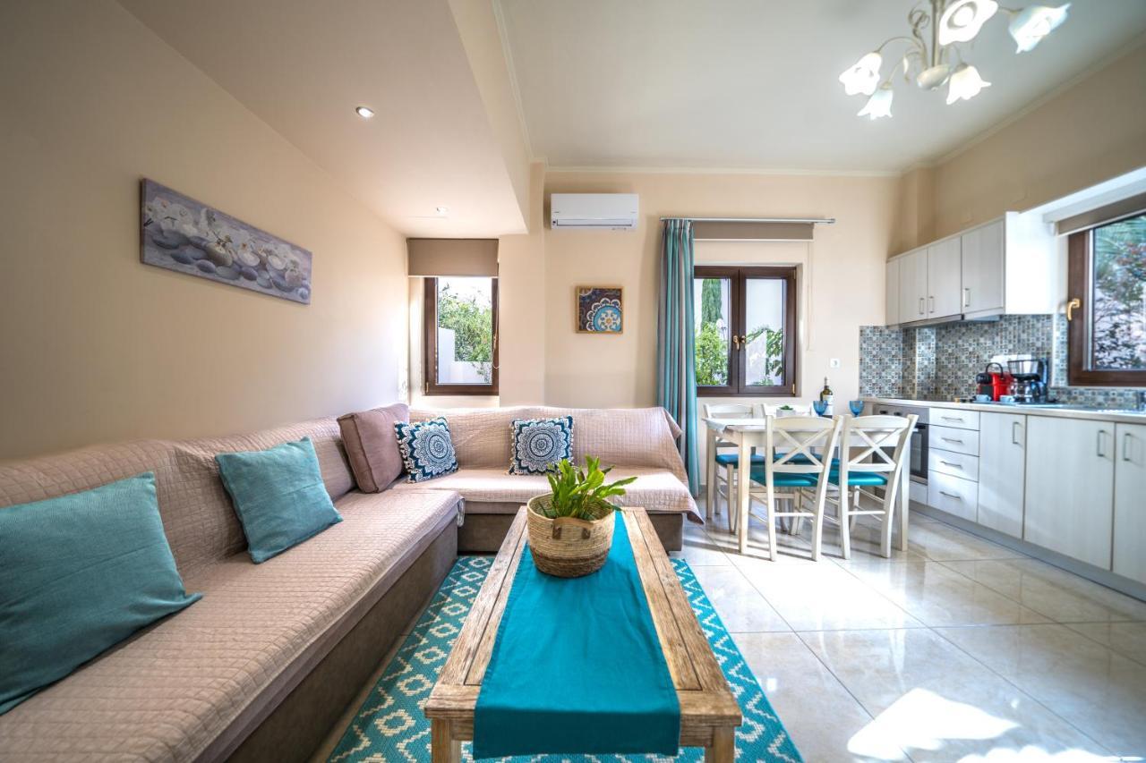 חאניה Iro City And Beach Boutique Homes מראה חיצוני תמונה