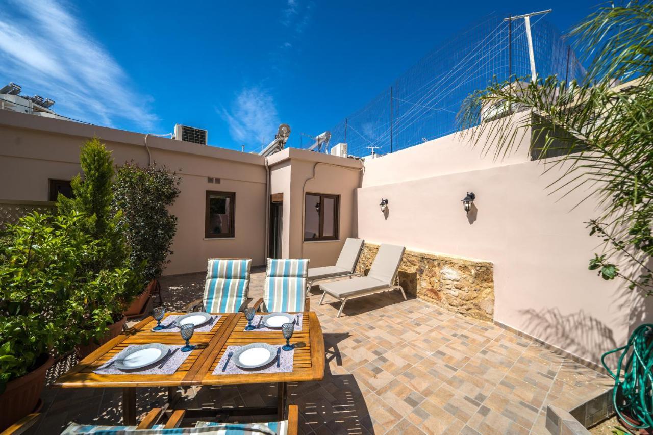 חאניה Iro City And Beach Boutique Homes מראה חיצוני תמונה